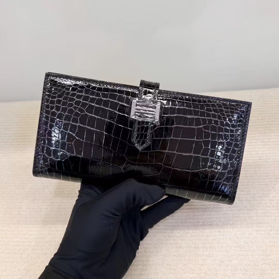 Hochglänzende Herren-Geldbörse – Men Accessories Photos Bewertung und Preis
